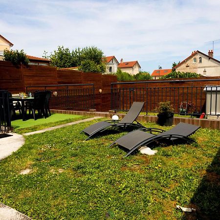 The Silent Green Lounge, Noisiel Exterior foto